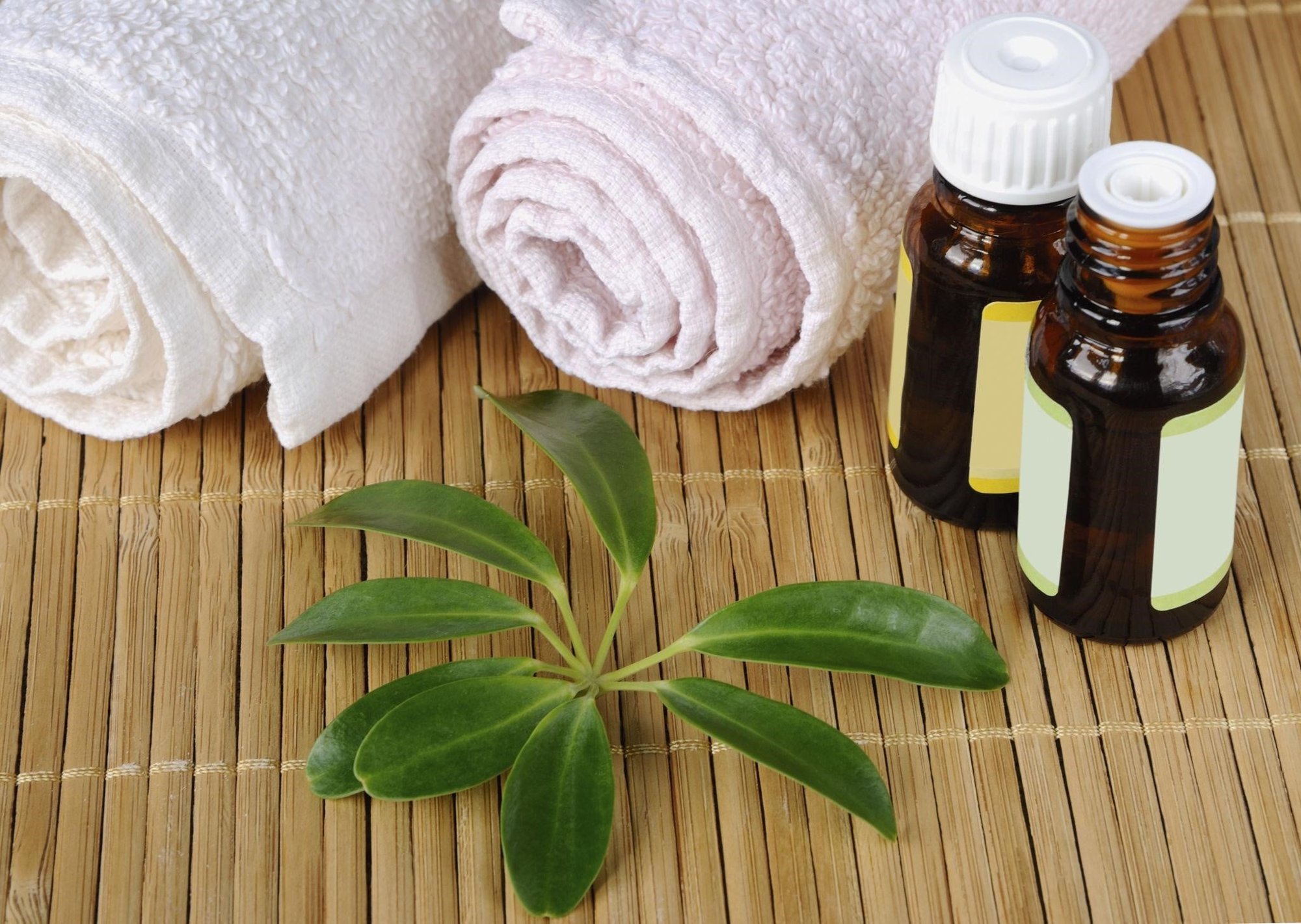 Tinh dầu thiên nhiên massage đà nẵng