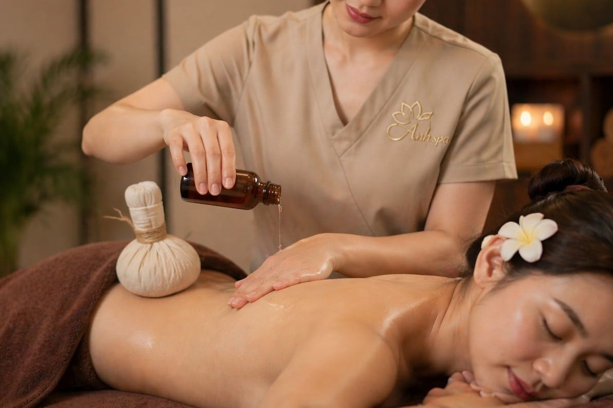 Massage Tinh Dầu